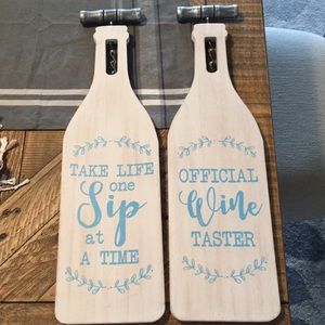 Set of 2 Wine Themed Wall Hangings - NWT!